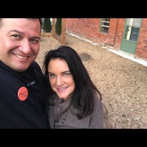 Meet your Posher, Desiree